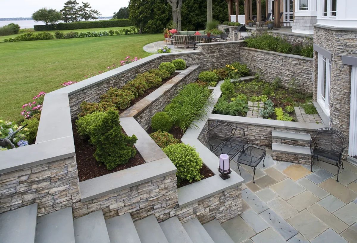ES_Stacked-Stone_Nantucket_Ext_Carr-Residence_patio