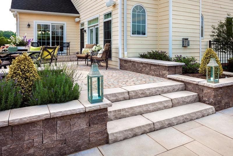 Techo-Bloc - York Caps 3