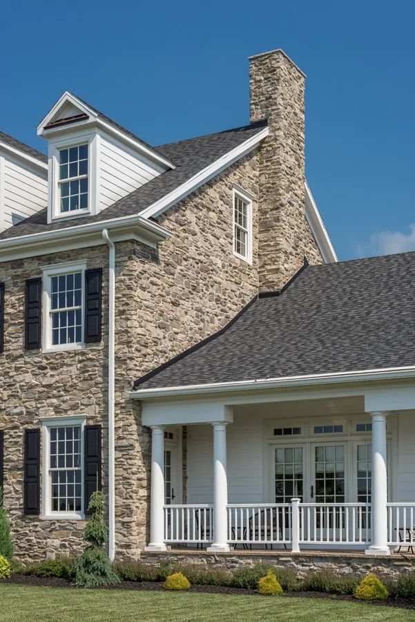 ES_Shadow-Rock_Crescent-Peak_ext_porch-4_Joe-Barnes-Residence
