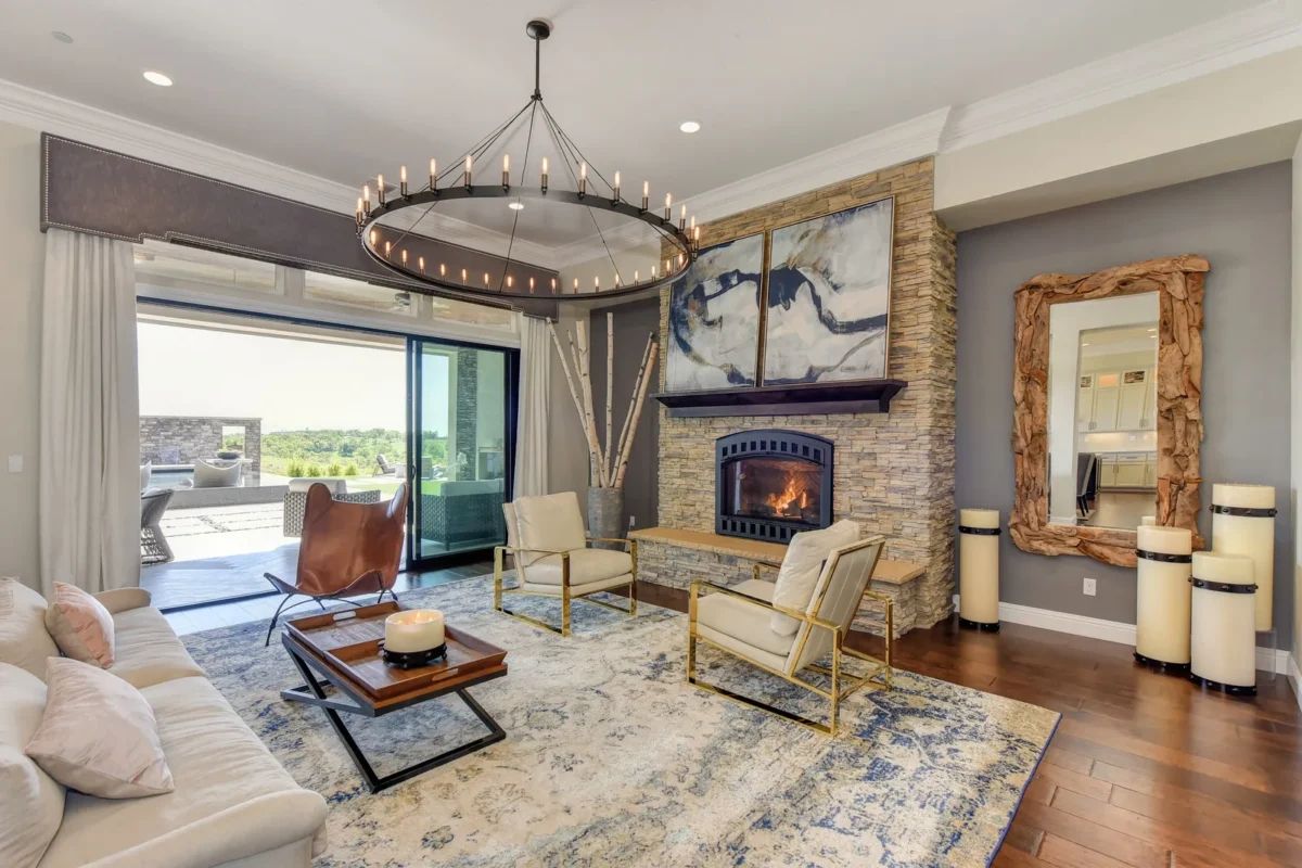 ES_Stacked-Stone_Alderwood_Int_Living-Room1