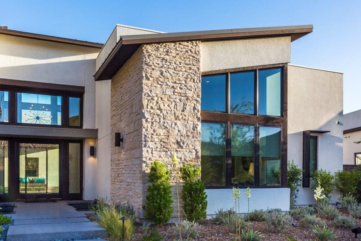ES_Blend_EL-Linen_LC33-Ocean-Floor_CCS-Seashell_Exterior-Facade_04