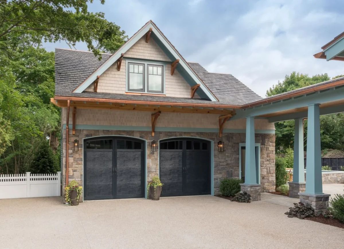 ES_Limestone_York_This-Old-House-Idea-House_Ext_Nat-Rea_01