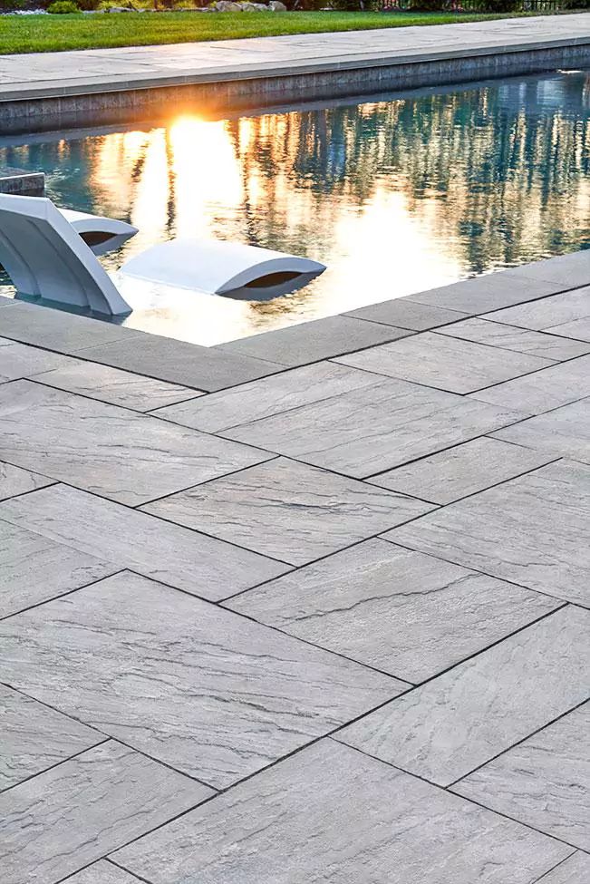 techo-bloc-patio-paver-slabs-aberdeen-dalle-de-patio-f-v2-2020-us069-dsc9053-655fea23cb0e6