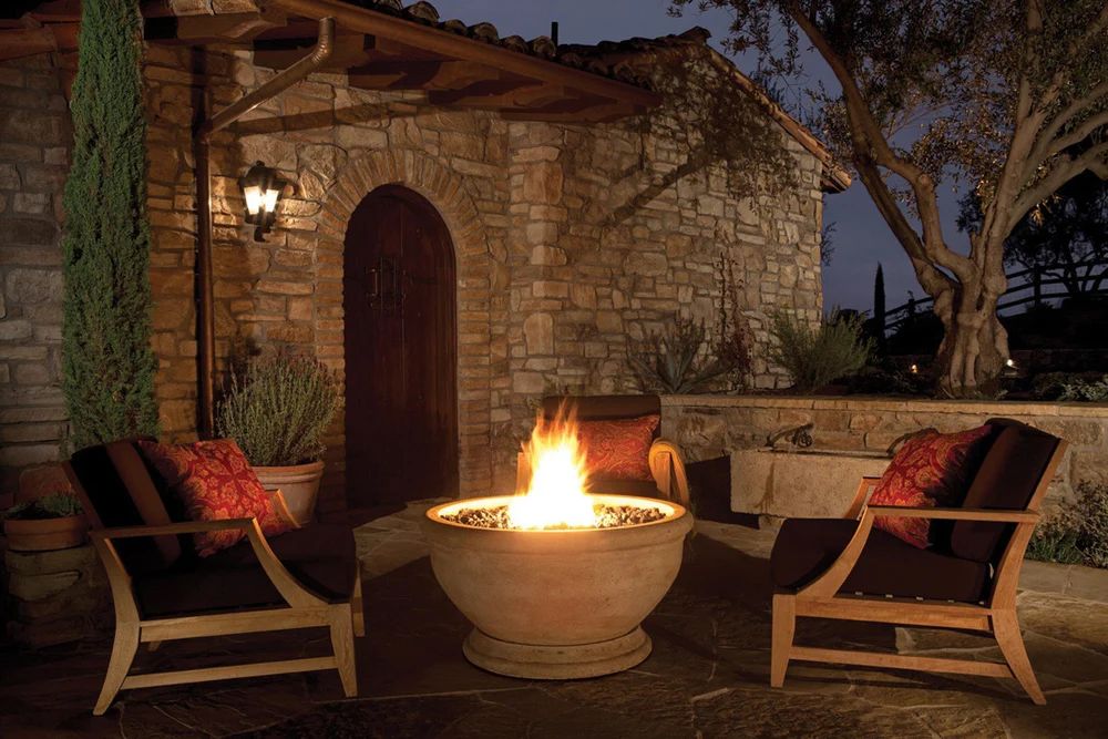 Marbella-Fire-Bowl-with-Oak-Barrel-Travertine-Finish_gallery2_1000x1500