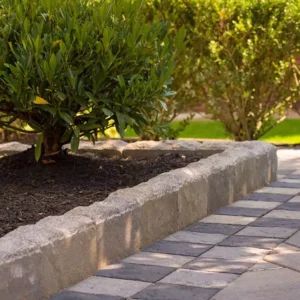 Techo-Bloc - Avignon Edge