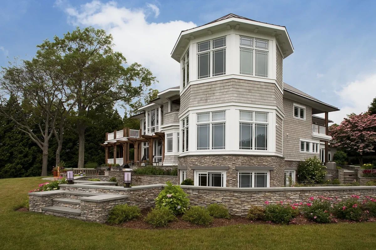 ES_Stacked-Stone_Nantucket_Ext_Carr-Residence_rear-wide