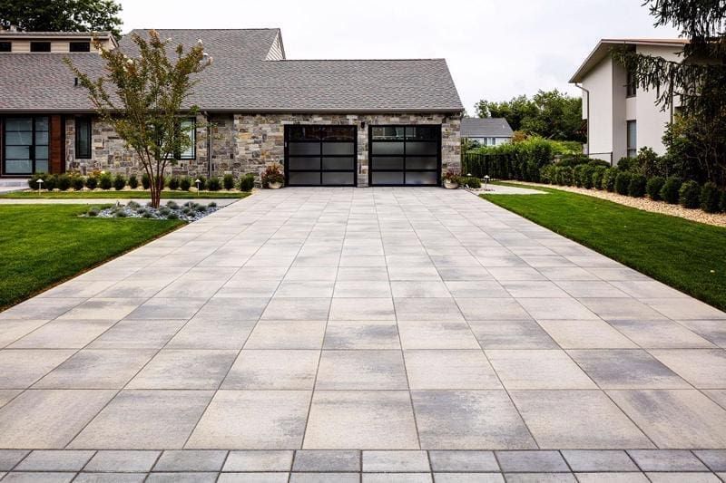 Techo-Bloc - Industria Pavers 11