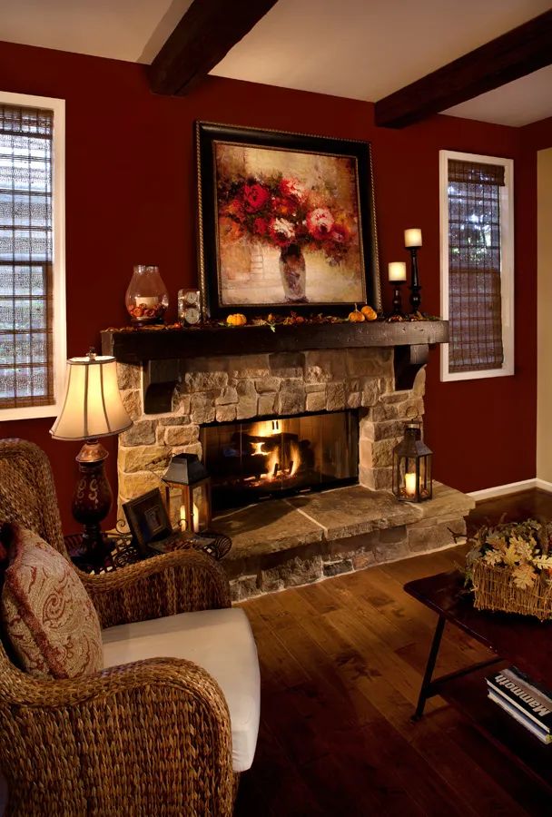 ES_Rough-Cut_Autumn-Leaf_int_living-room-fireplace_Spann