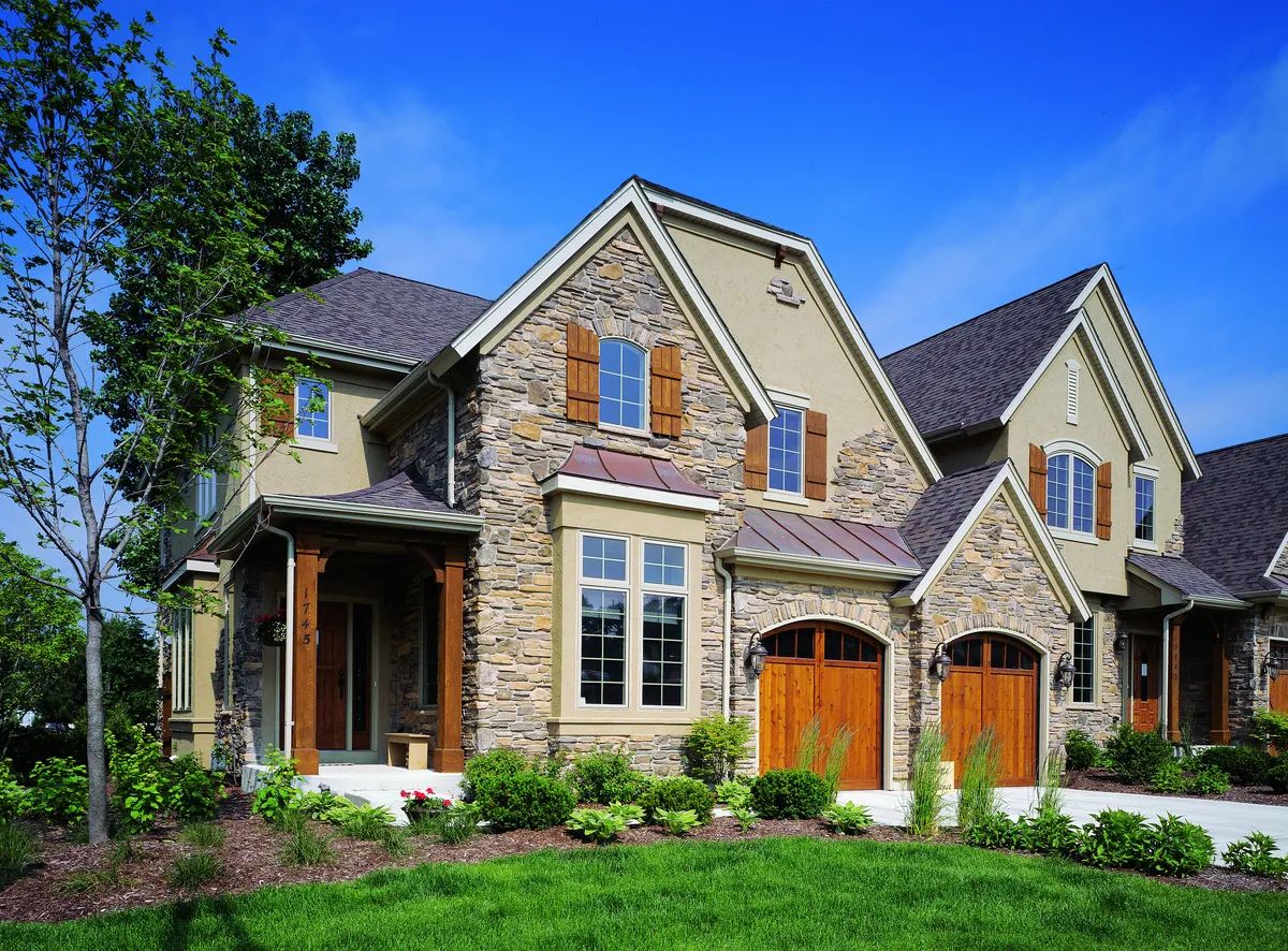 ES_Rustic-Ledge_Cascade_Exterior_Multi-Family
