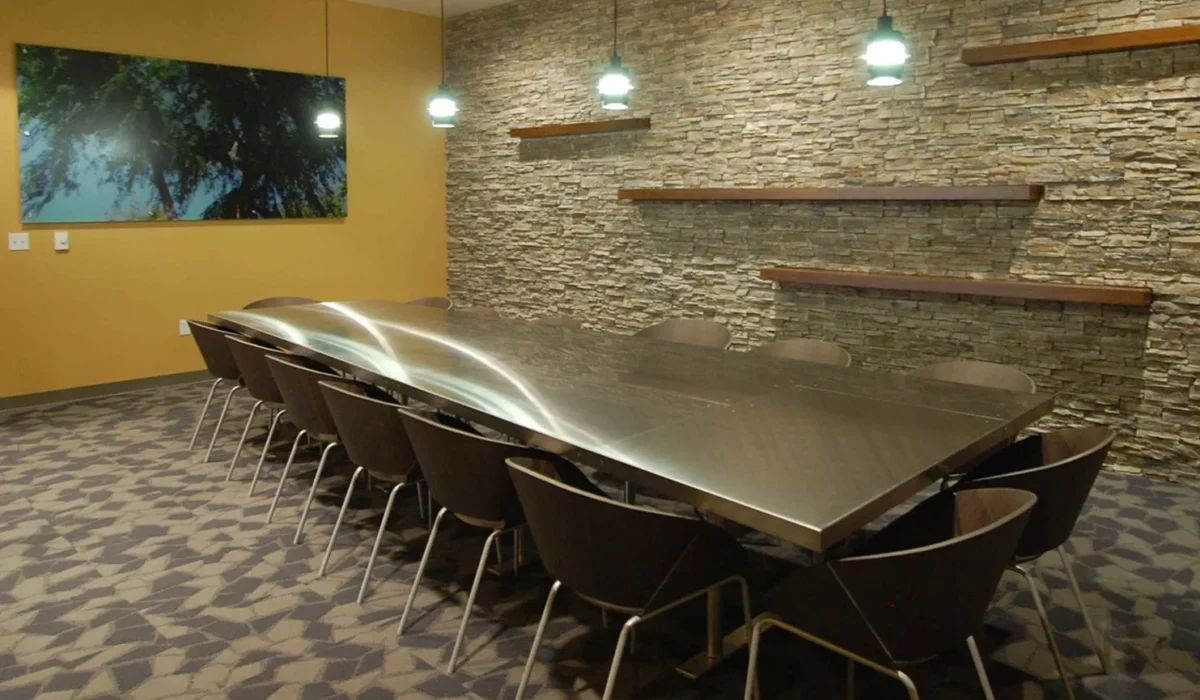 ES_Stacked-Stone_Nantucket_int_DP-Jessup_conf-room