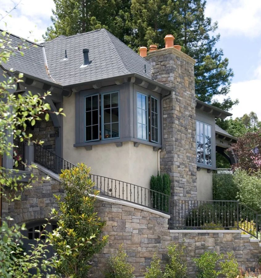 ES_Limestone_York_ext_chimney-Francis-Garcia-Architect