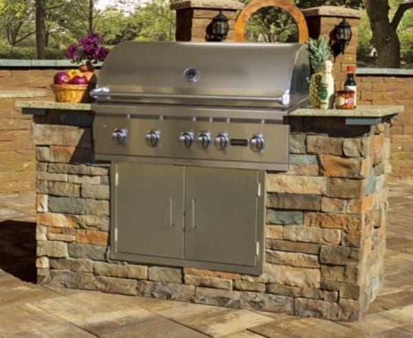 stone-veneer-grill-island