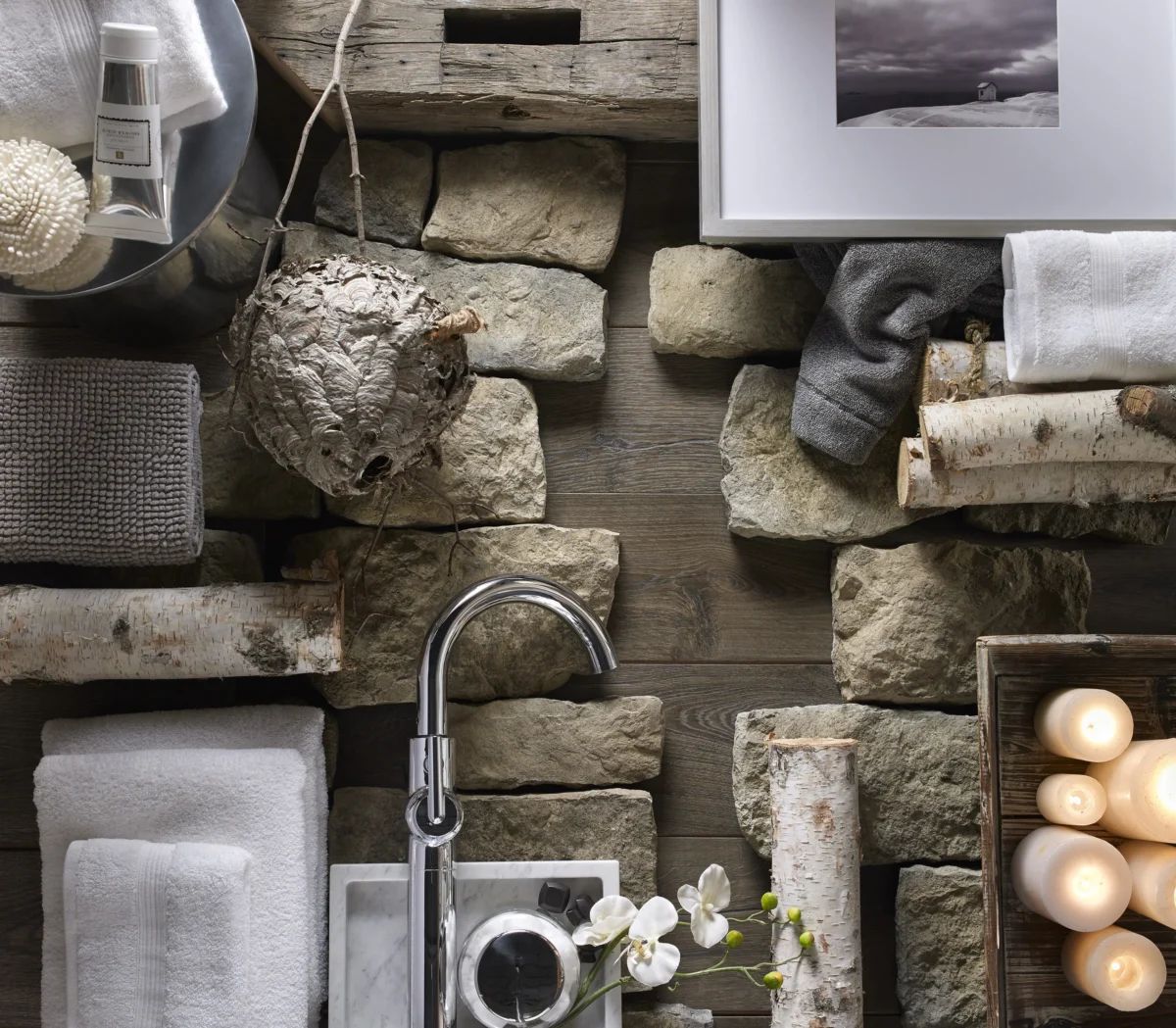 ES_Roughcut_Moonlight_Moodboard_StillLife_1