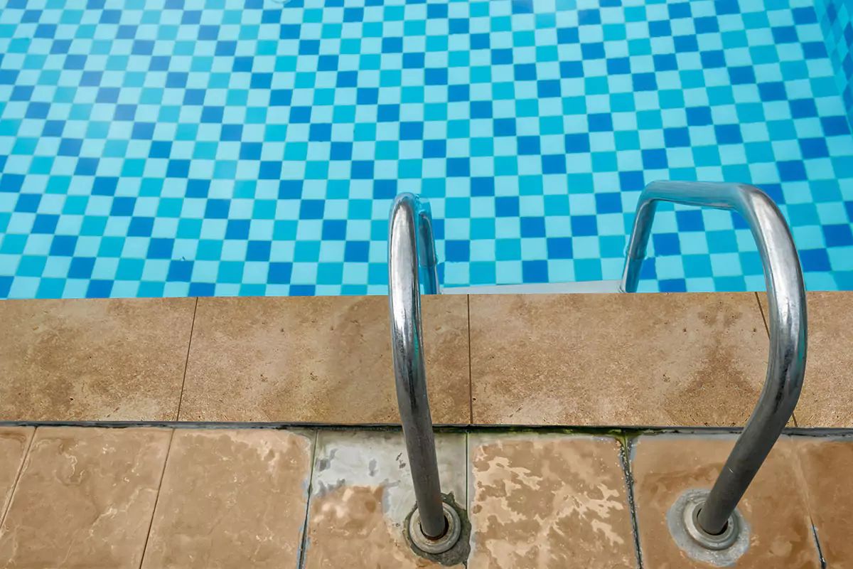 msi-natural-stone-coping-travertine-tuscany-walnut-a-6590a6db44e02