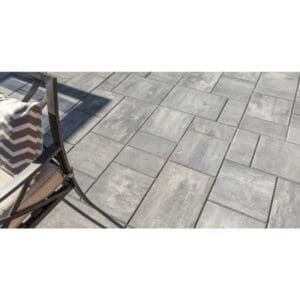 Unilock - Beacon Hill Smooth EnduraColorPaver